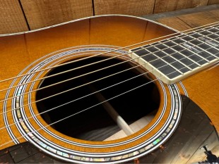 Martin D-41 Ambertone