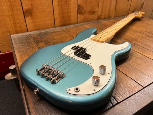 Fender Occasion Player Precision Bass Tidepool Blue