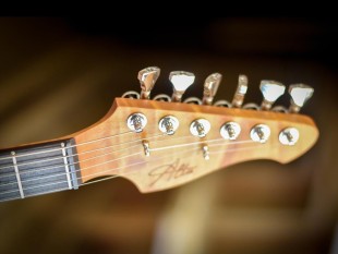 Altis Legende Honey Burst