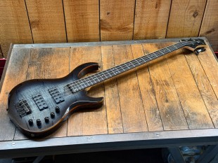 Sire Occasion Marcus Miller...