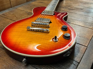 Michael Kelly Occasion Patriot Custom Cherry Sunburst