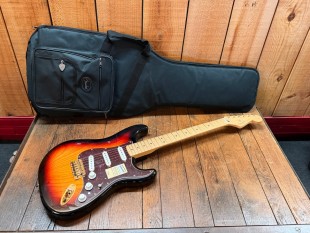 Fender Deluxe Players...