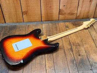 Fender Deluxe Players Stratocaster MN 3 Tone Sunburst Occasion